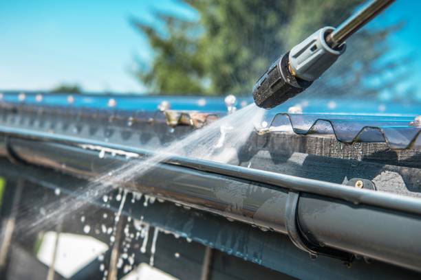 Why Choose Our Certified Pressure Washing Experts for Your Project Needs in Claremont, CA?