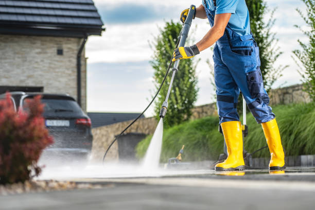 Best Fence Pressure Washing  in Claremont, CA